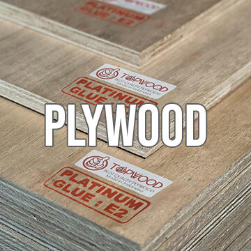 Kayu lapis kuat, serbaguna, cocok untuk konstruksi dan furnitur.
